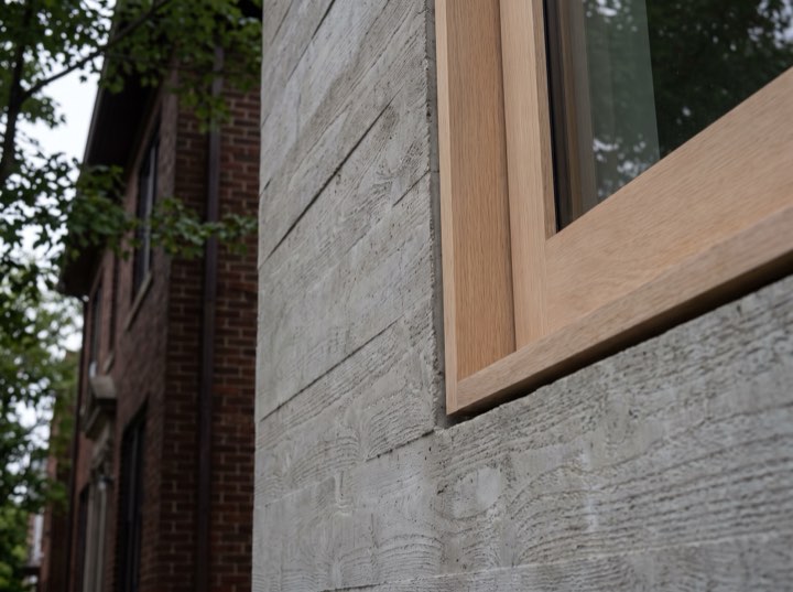 Concrete meets oak