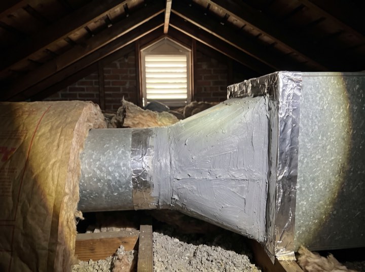 Duct joints sealed with mastic